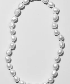 Sophie Buhai Gift Guide Simple Baroque Pearl Collar 5 Sophie Buhai Gift Guide Simple Baroque Pearl Collar