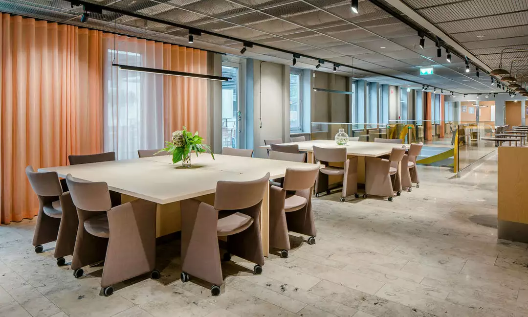 Massproductions Furniture Lighting Crown Chair With Castors 5 Massproductions Furniture Lighting Crown Chair With Castors