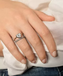 Jessica McCormack Button Back Diamond Ring - Heart Shaped 1.00ct BWG