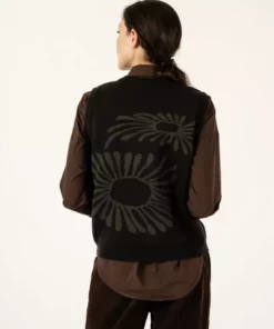 Penny Sage Anemone Vest - Bistre/Moss 6 Penny Sage Anemone Vest - Bistre/Moss