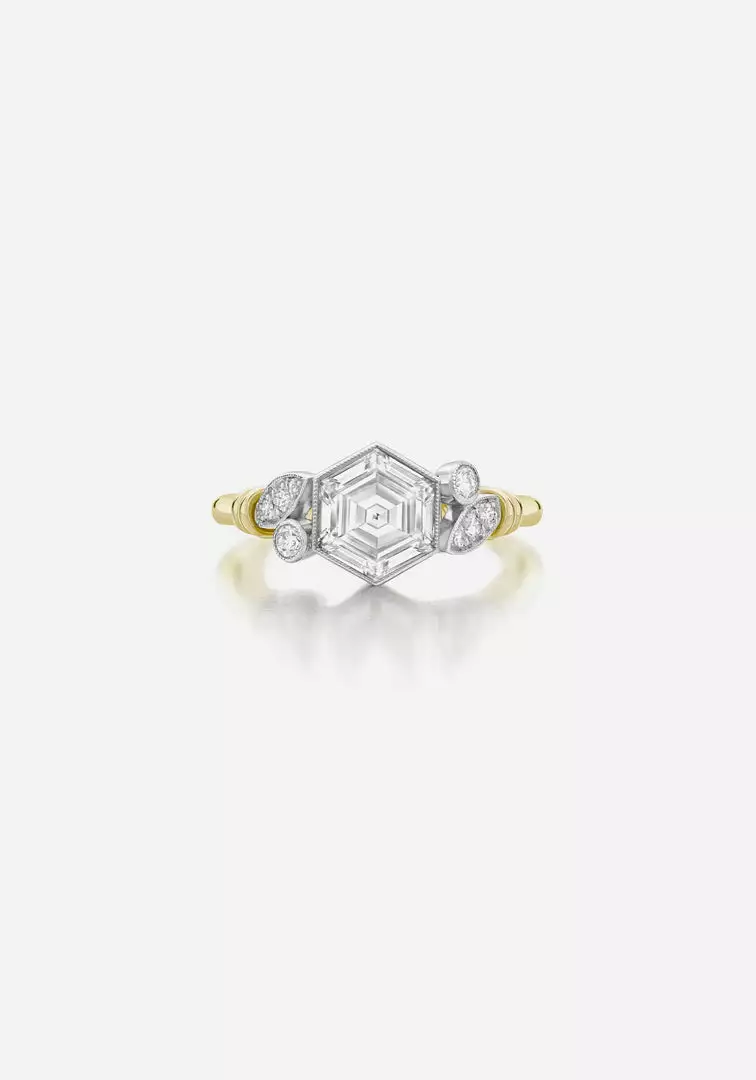 Jessica McCormack Vine Diamond Ring Fashion Jewellery 2 Jessica McCormack Vine Diamond Ring Fashion Jewellery