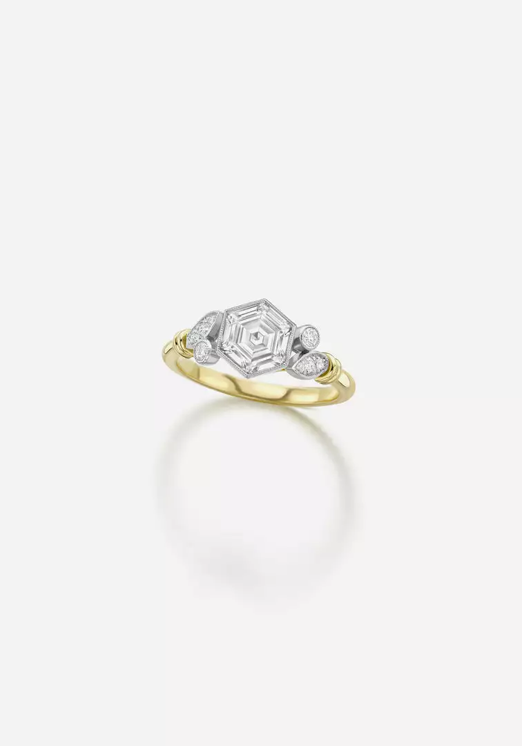 Jessica McCormack Vine Diamond Ring Fashion Jewellery 1 Jessica McCormack Vine Diamond Ring Fashion Jewellery