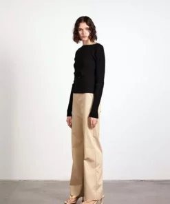 Wynn Hamlyn Clasp Ribbed Knit Top - Black Fashion Jewellery