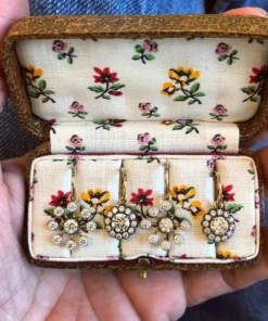 Jessica McCormack Daisy Diamond Gypset Bloom Earrings