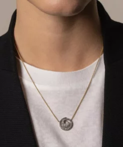 Jessica McCormack Tattoo Diamond Pendant Fashion Jewellery 5 Jessica McCormack Tattoo Diamond Pendant Fashion Jewellery