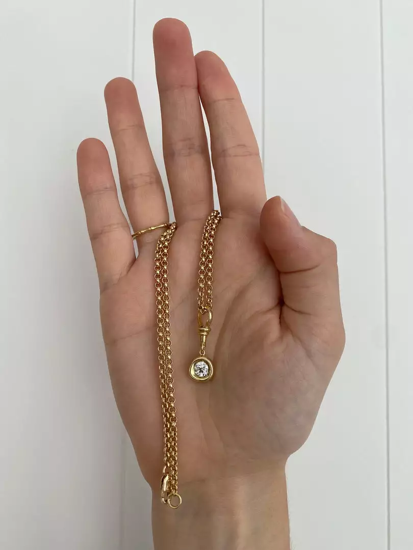 Jessica McCormack Fashion Jewellery On The Rocks Pendant - 0.90ct Round Diamond And Gold 4 Jessica McCormack Fashion Jewellery On The Rocks Pendant - 0.90ct Round Diamond And Gold