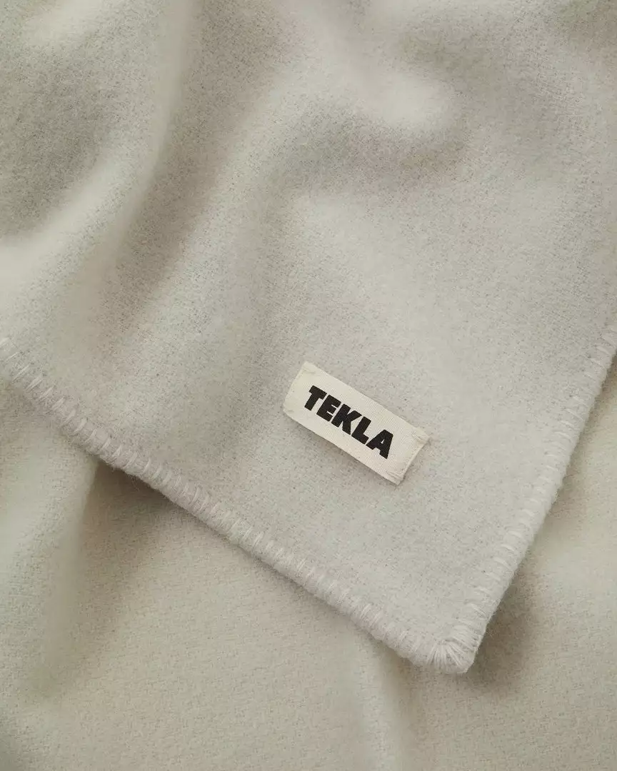 Tekla Home Living Pure New Wool Blanket - Silver Green 2 Tekla Home Living Pure New Wool Blanket - Silver Green